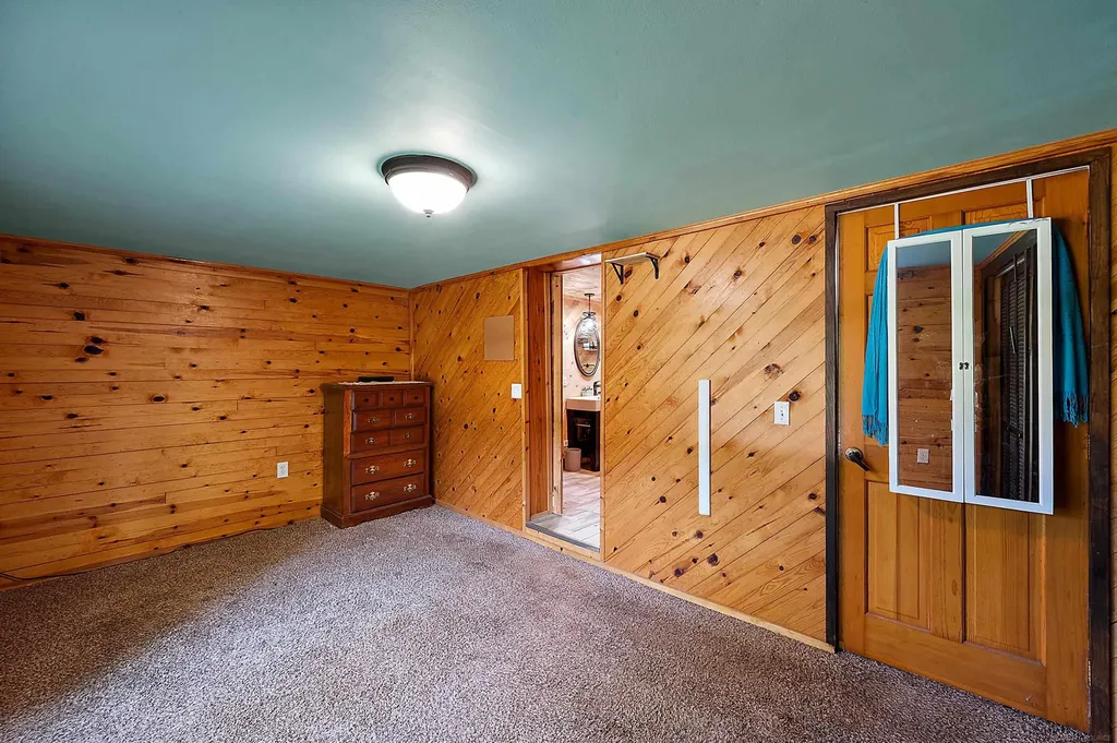 149 Hunters Creek Road Lapeer City MI 48455
