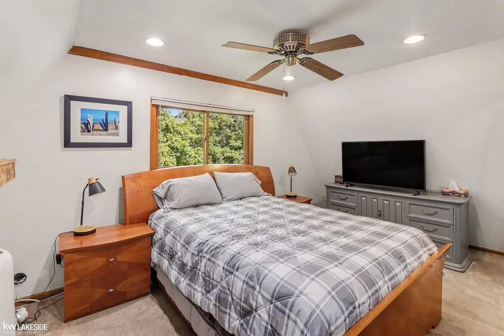 4691 Camelina Street Commerce Charter Township MI 48382