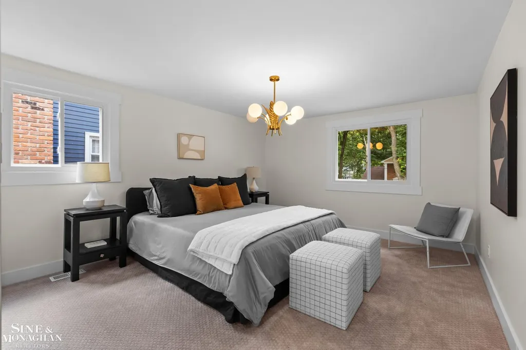 232 Edmund Avenue Royal Oak City MI 48073
