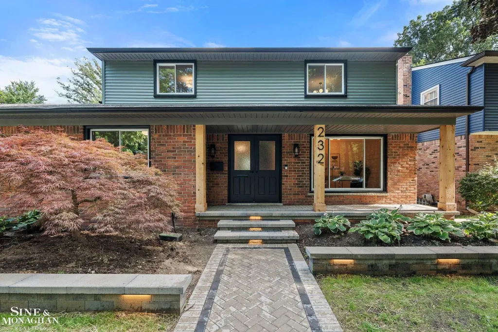 232 Edmund Avenue Royal Oak City MI 48073