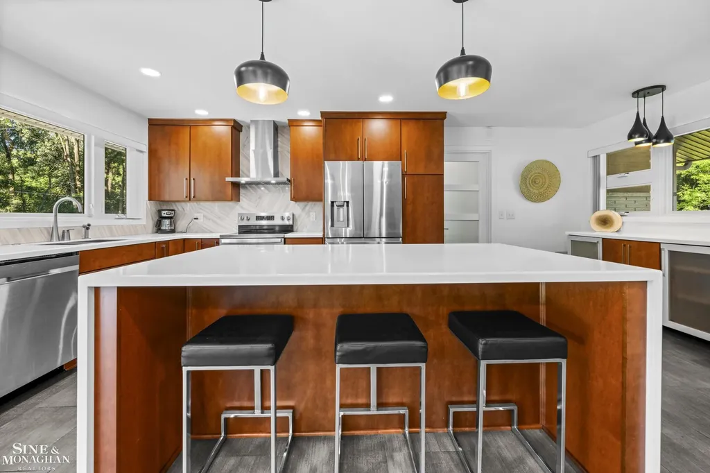 2741 Braeburn Road Rochester Hills City MI 48309