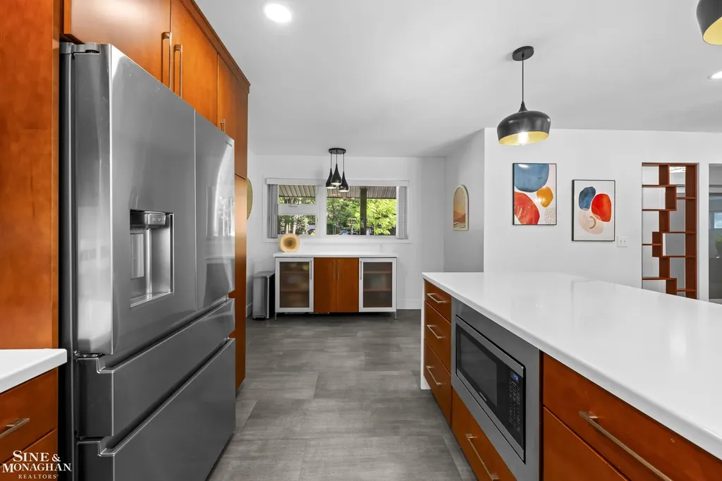 2741 Braeburn Road Rochester Hills City MI 48309