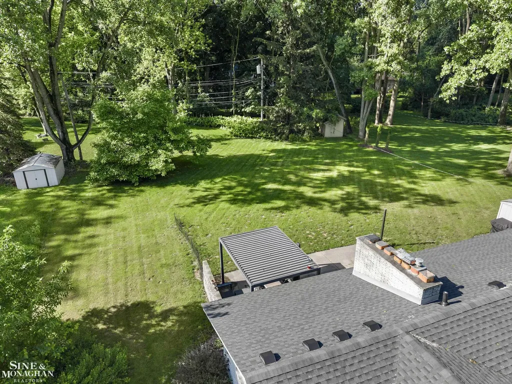 2741 Braeburn Road Rochester Hills City MI 48309