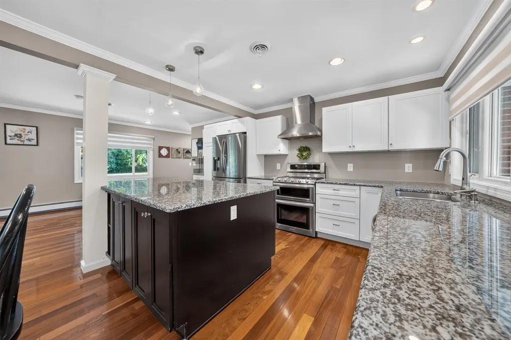 41306 Llewelyn Court Northville City MI 48167