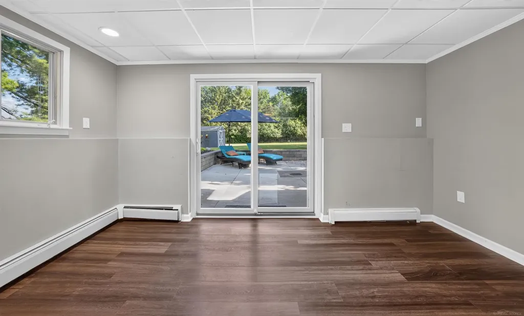 41306 Llewelyn Court Northville City MI 48167