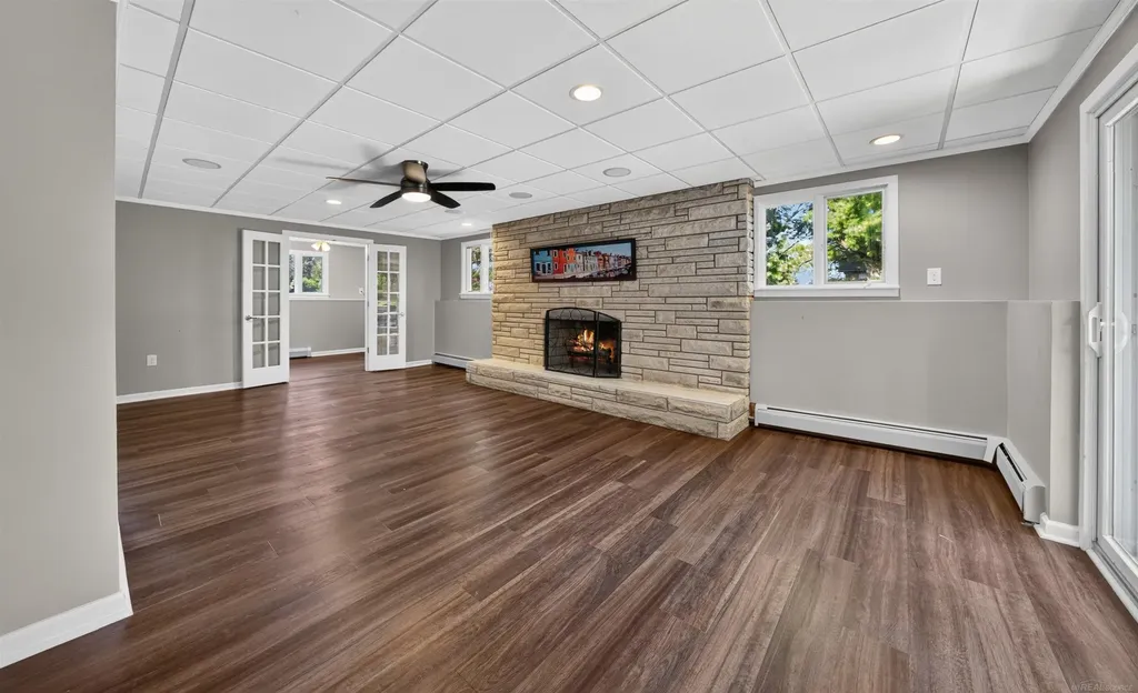 41306 Llewelyn Court Northville City MI 48167