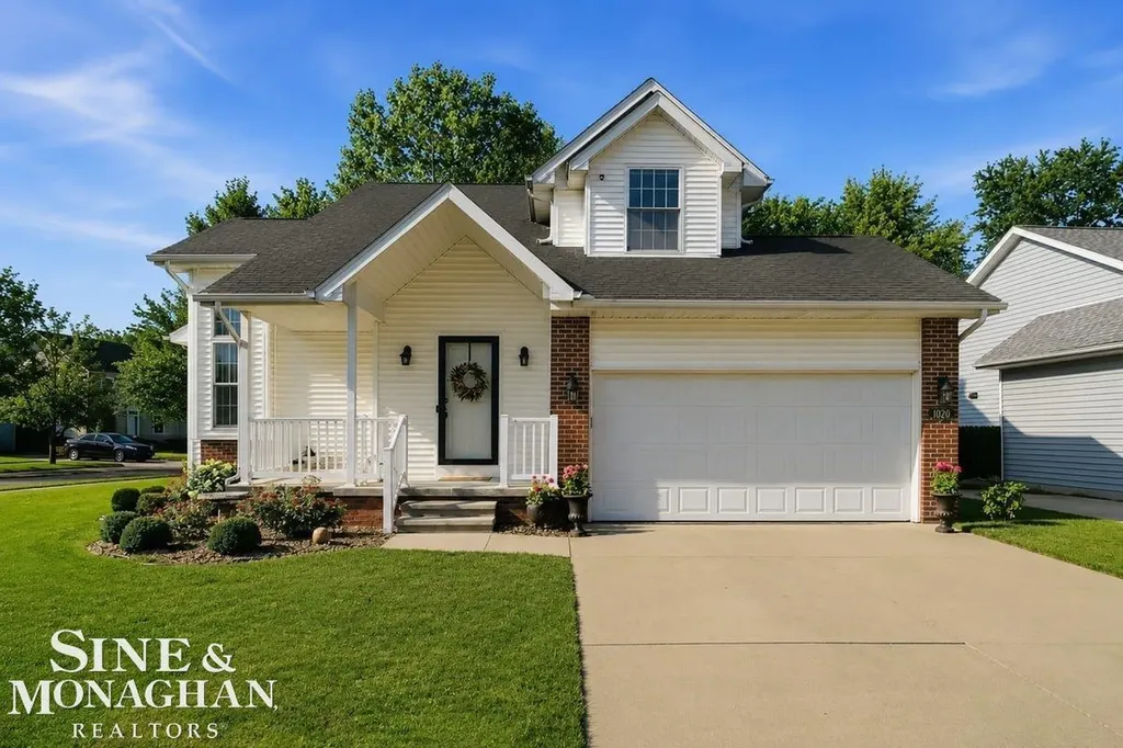 1020 Hunter Court Marysville City MI 48040