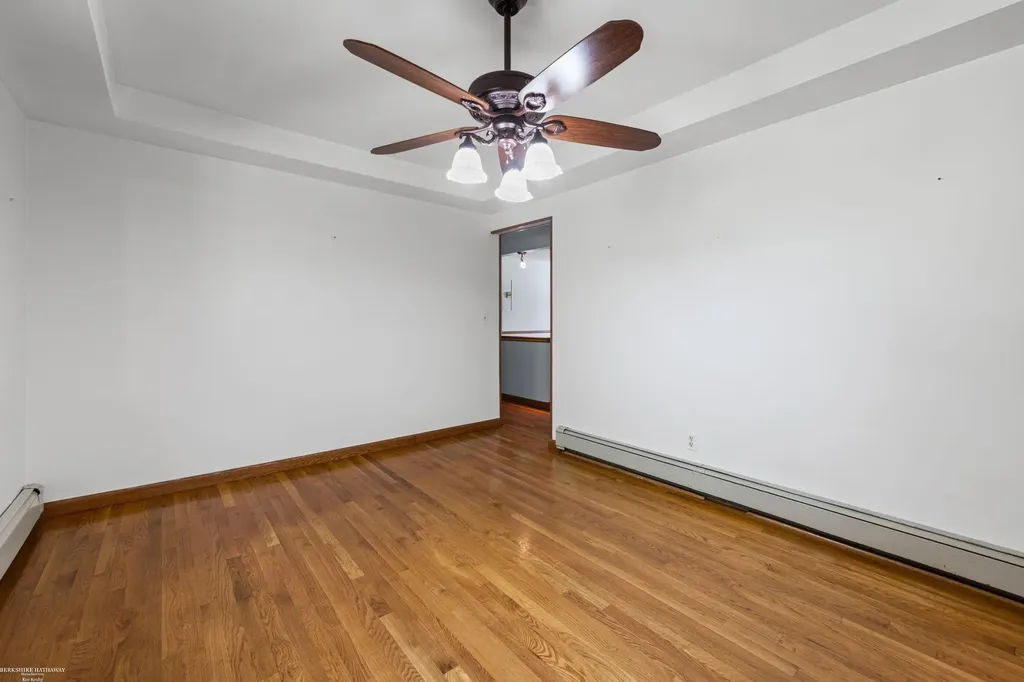 50731 W Shamrock Street Chesterfield Township MI 48047