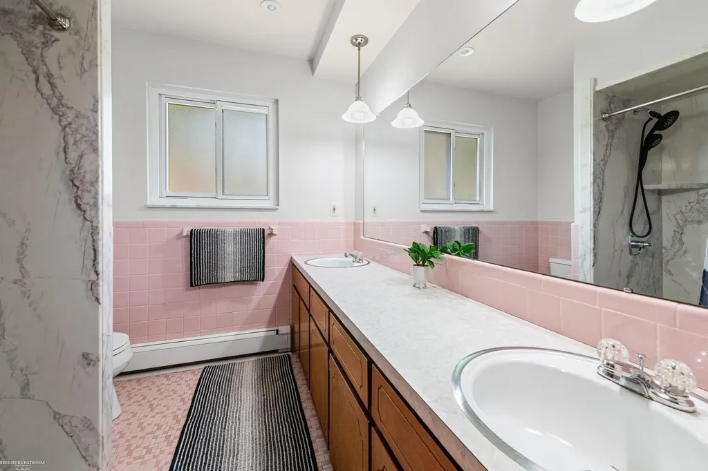 50731 W Shamrock Street Chesterfield Township MI 48047