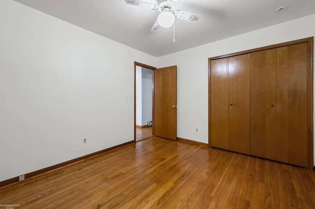 50731 W Shamrock Street Chesterfield Township MI 48047