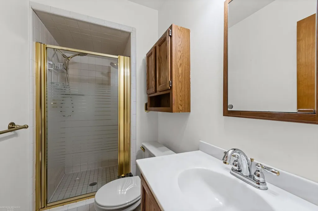 50731 W Shamrock Street Chesterfield Township MI 48047