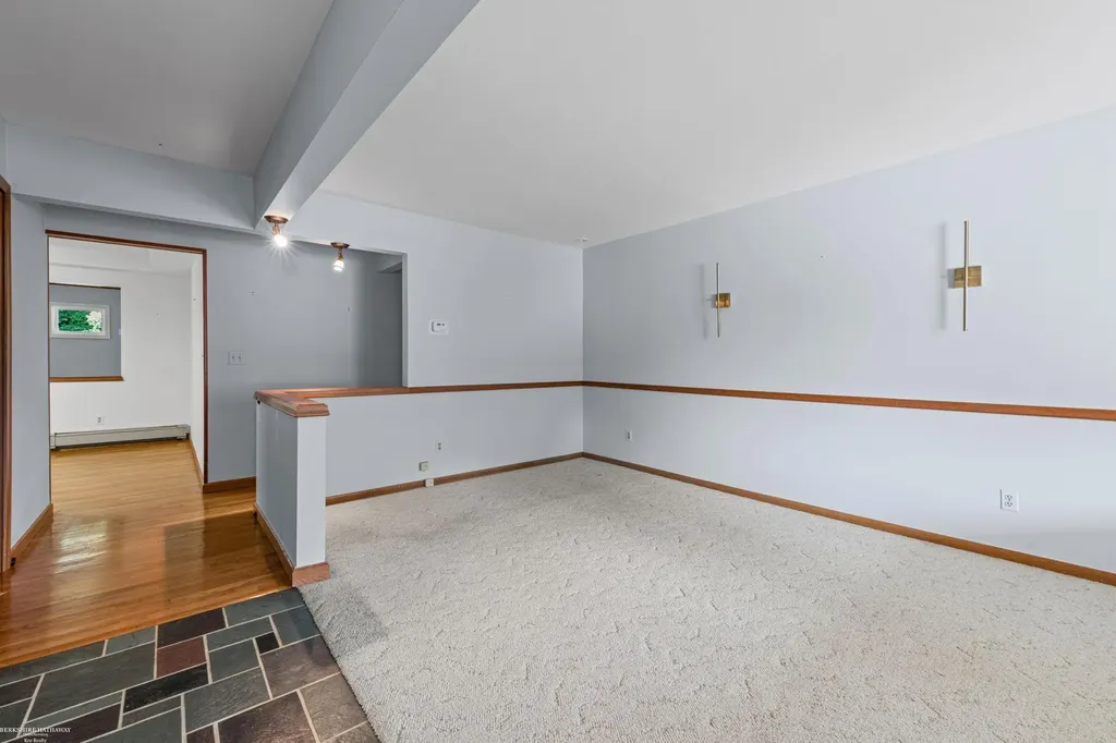 50731 W Shamrock Street Chesterfield Township MI 48047