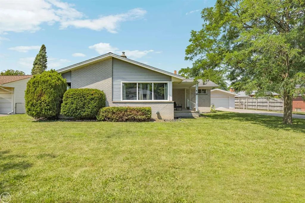 22405 E Schafer Street Clinton Charter Township MI 48035