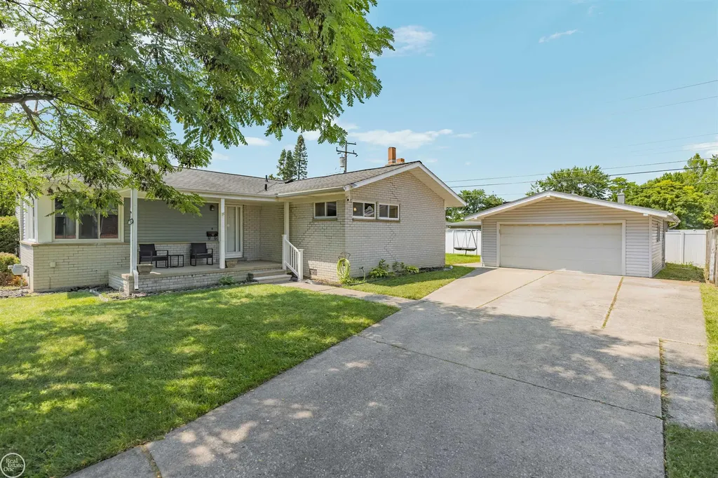 22405 E Schafer Street Clinton Charter Township MI 48035