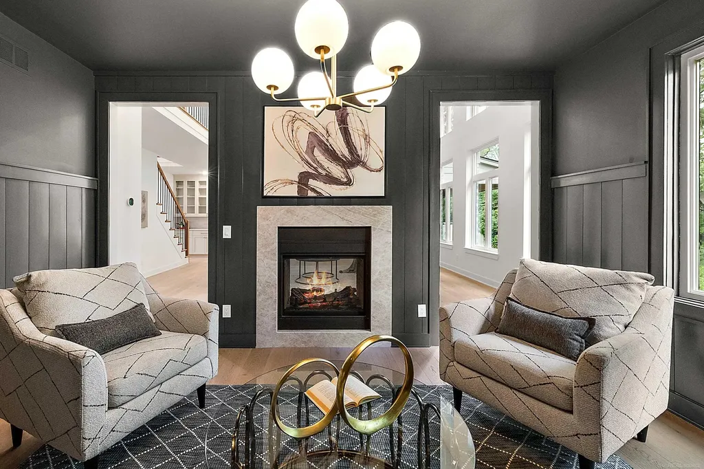 1051 E Avon Road Rochester Hills City MI 48307