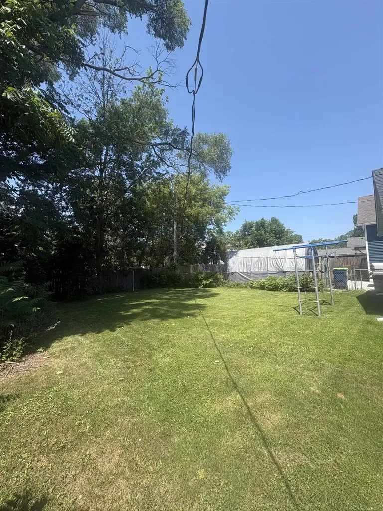 1210 S Monroe Street Bay City City MI 48708
