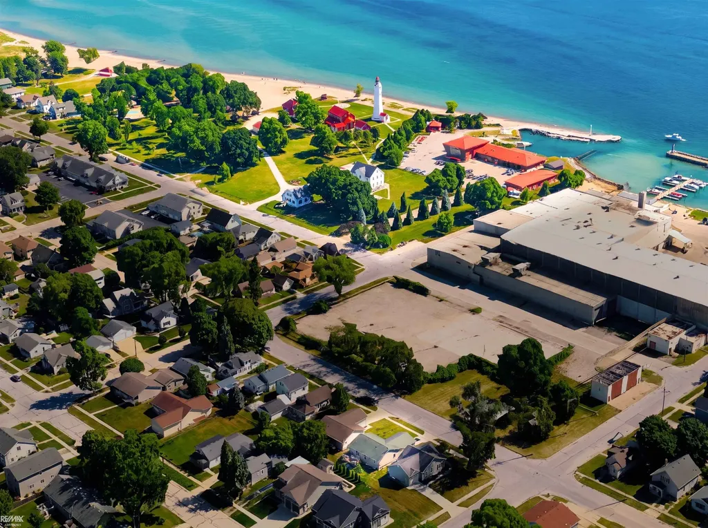 2611 Wright Street Port Huron City MI 48060