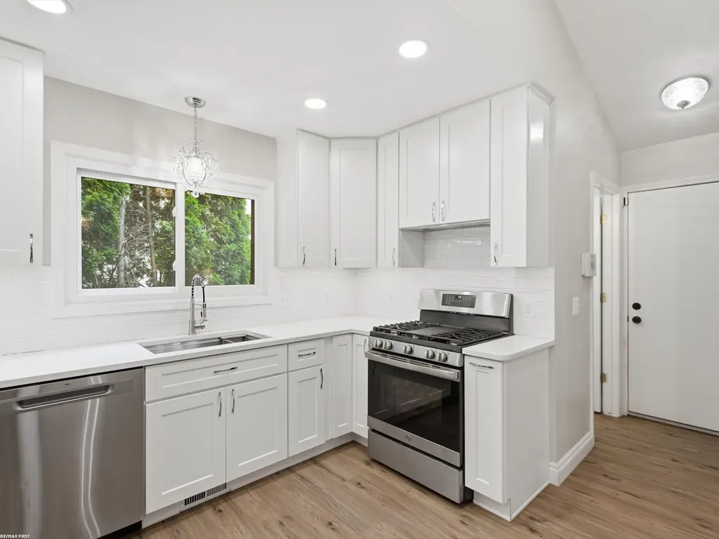 3436 Vardon Drive Rochester Hills City MI 48307