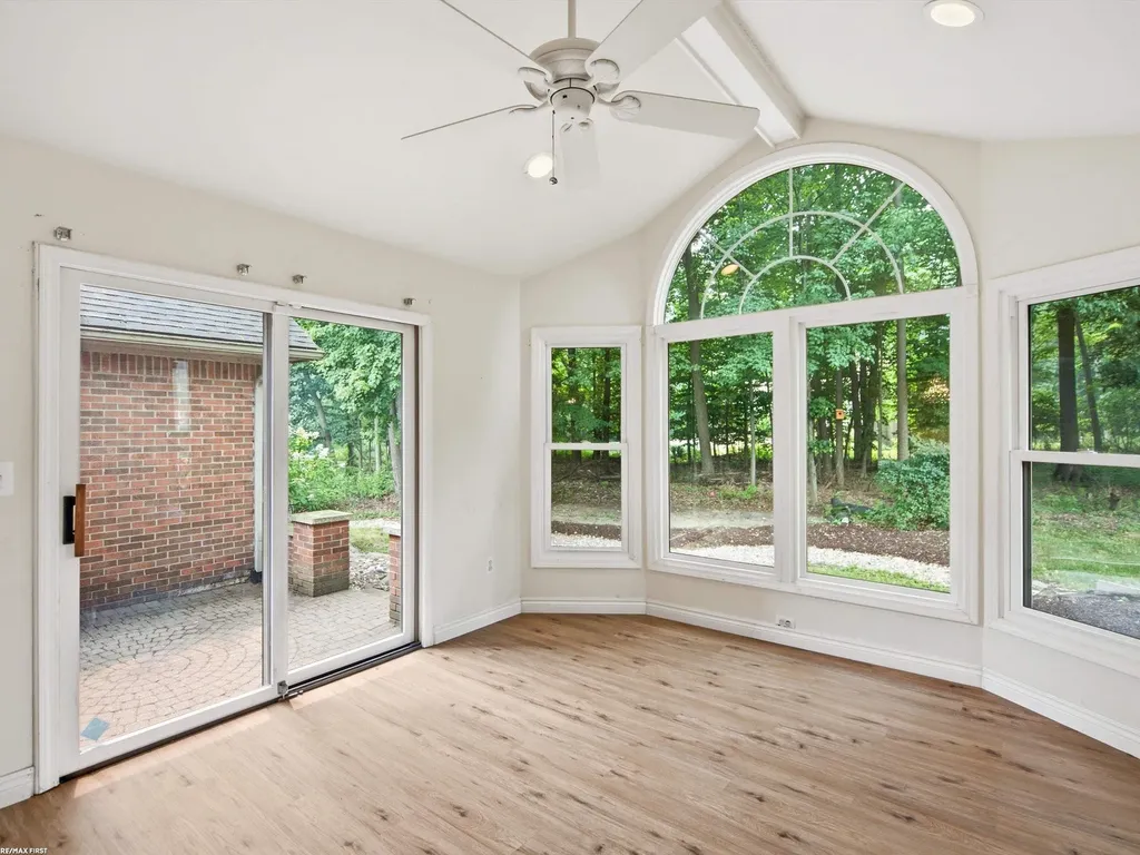 3436 Vardon Drive Rochester Hills City MI 48307
