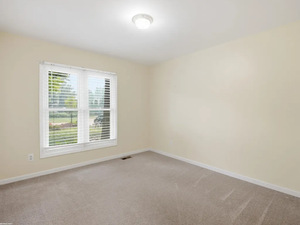 3436 Vardon Drive Rochester Hills City MI 48307