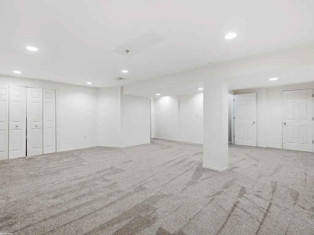 3436 Vardon Drive Rochester Hills City MI 48307