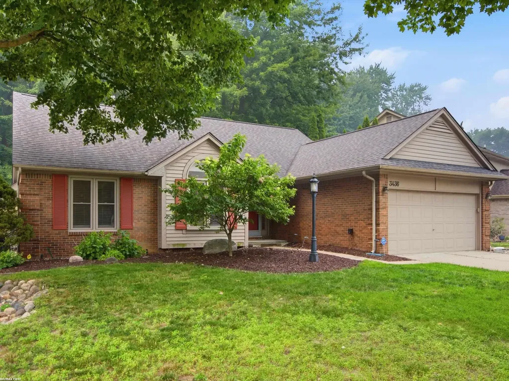 3436 Vardon Drive Rochester Hills City MI 48307