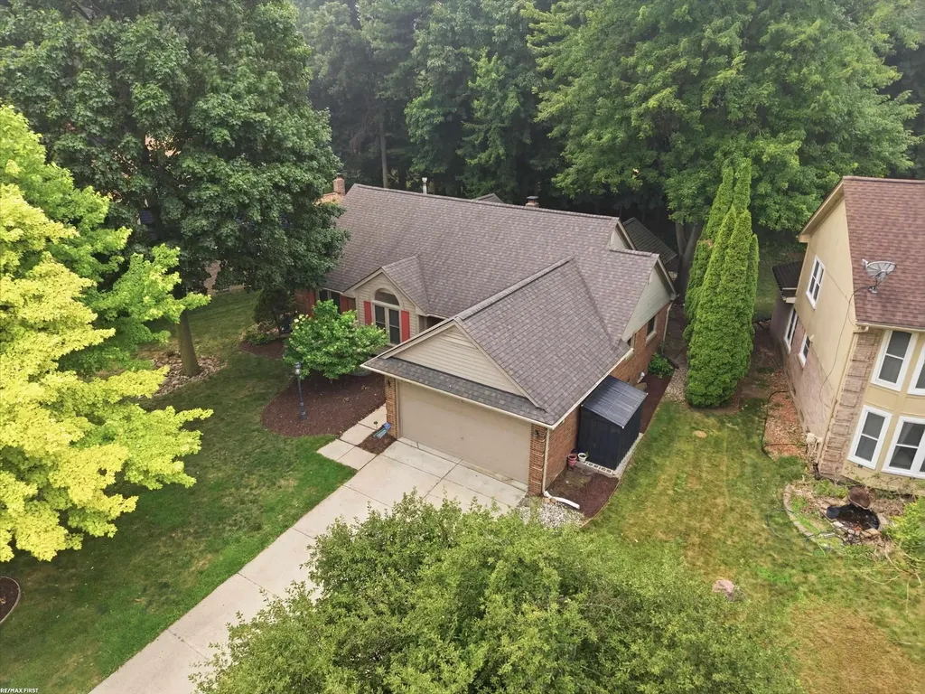 3436 Vardon Drive Rochester Hills City MI 48307