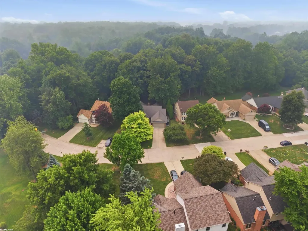 3436 Vardon Drive Rochester Hills City MI 48307