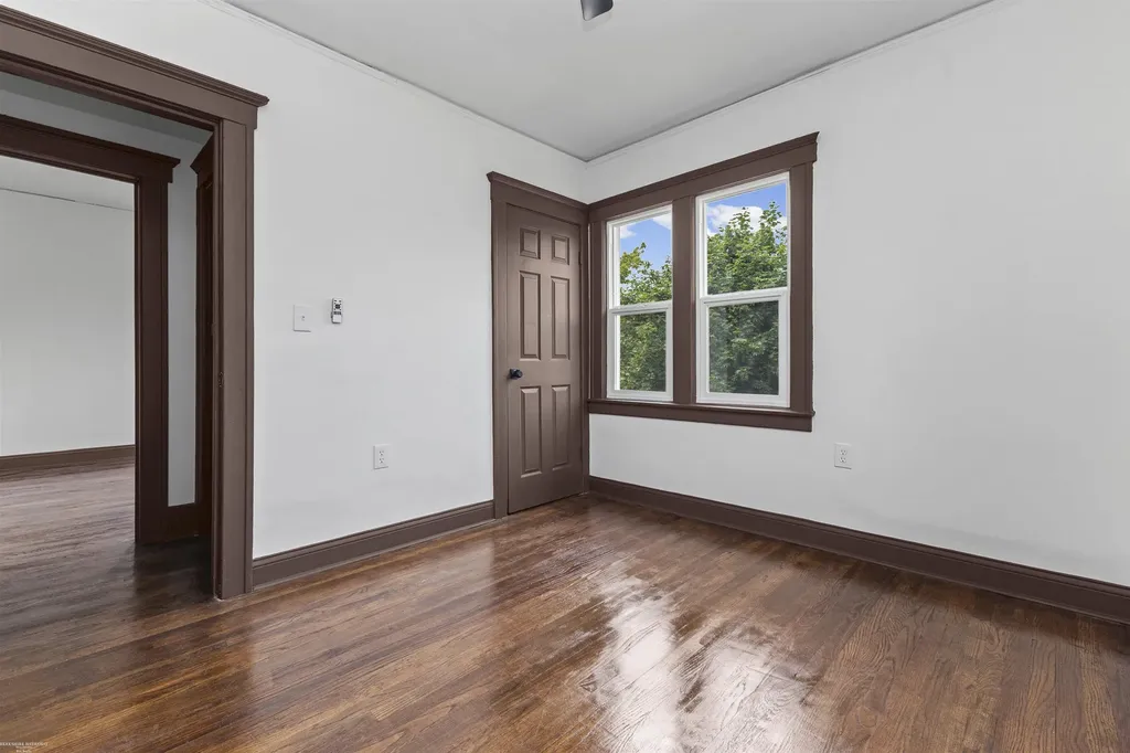 5392 Seebaldt Street Wayne City MI 48204