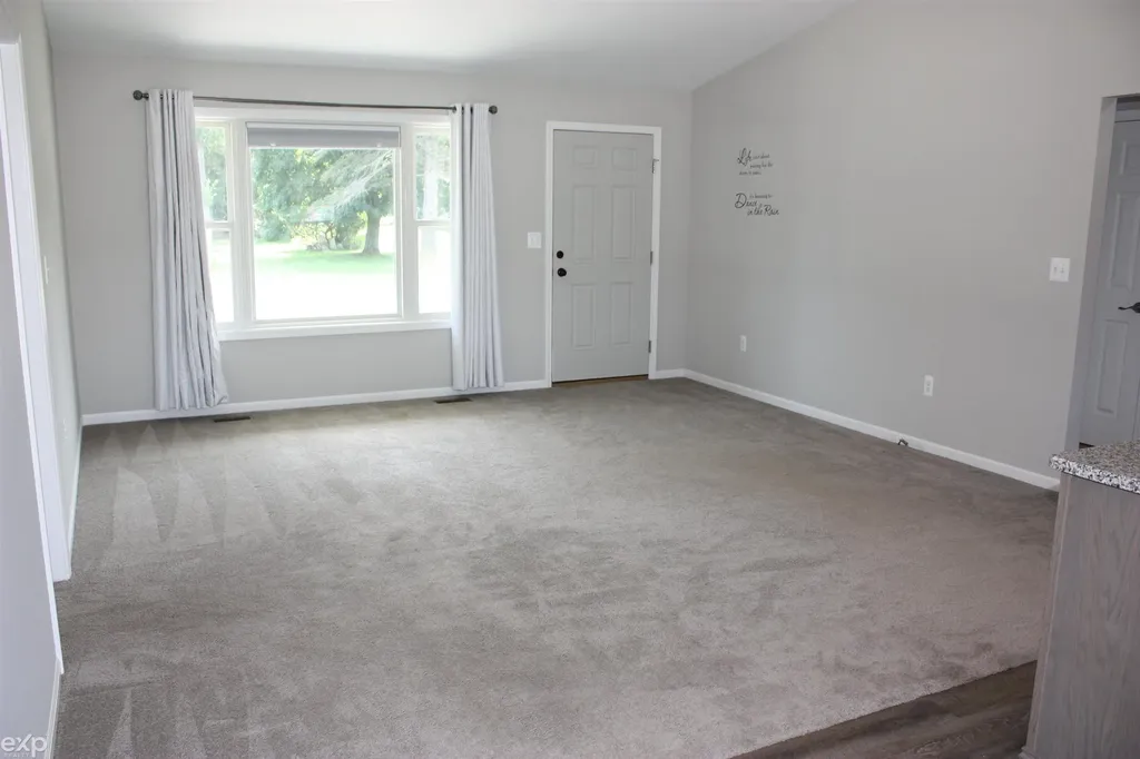 3616 Washington Street Burtchville Township MI 48059
