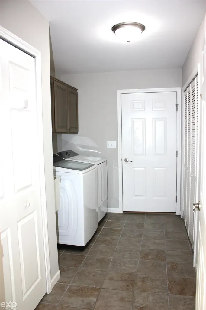 3616 Washington Street Burtchville Township MI 48059