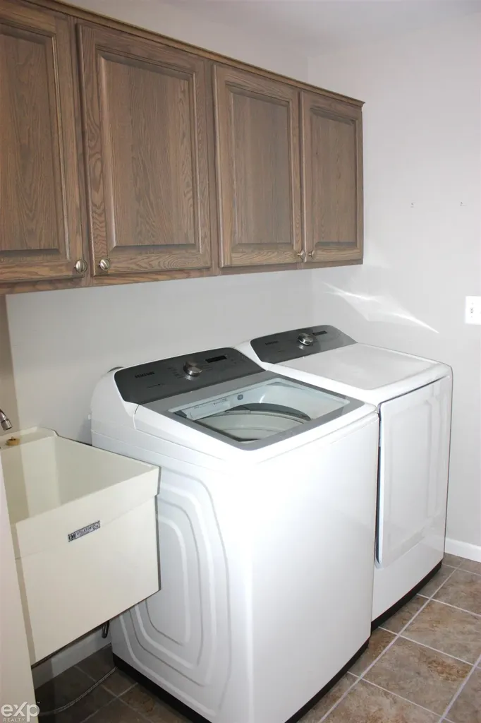 3616 Washington Street Burtchville Township MI 48059