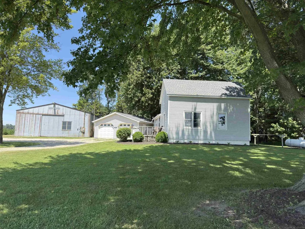4951 Deckerville Road Marion Township MI 48427