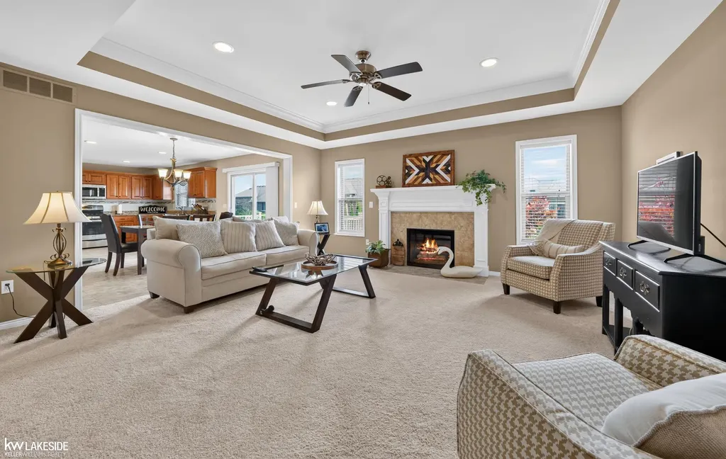 18508 Opal Drive Macomb Township MI 48042