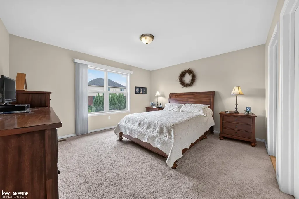 18508 Opal Drive Macomb Township MI 48042