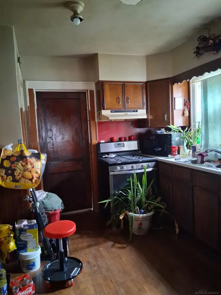 430 Knapp Street Grand Rapids City MI 49505