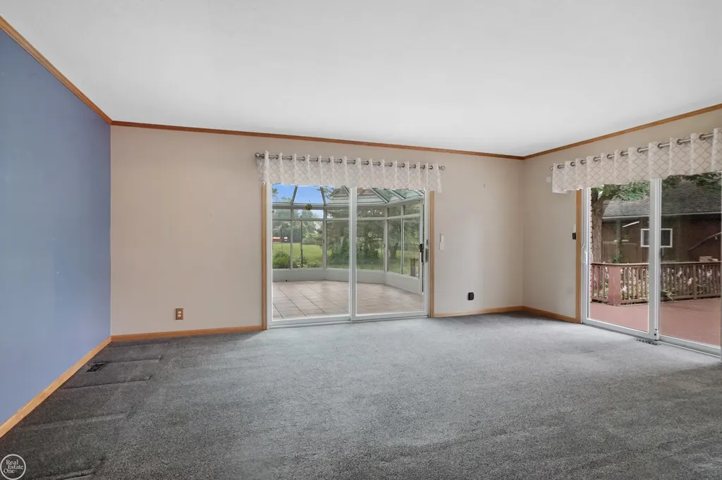 41970 Jason Drive Clinton Charter Township MI 48038