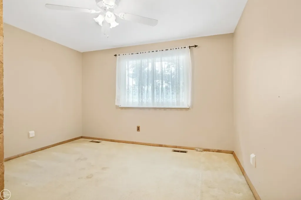 41970 Jason Drive Clinton Charter Township MI 48038