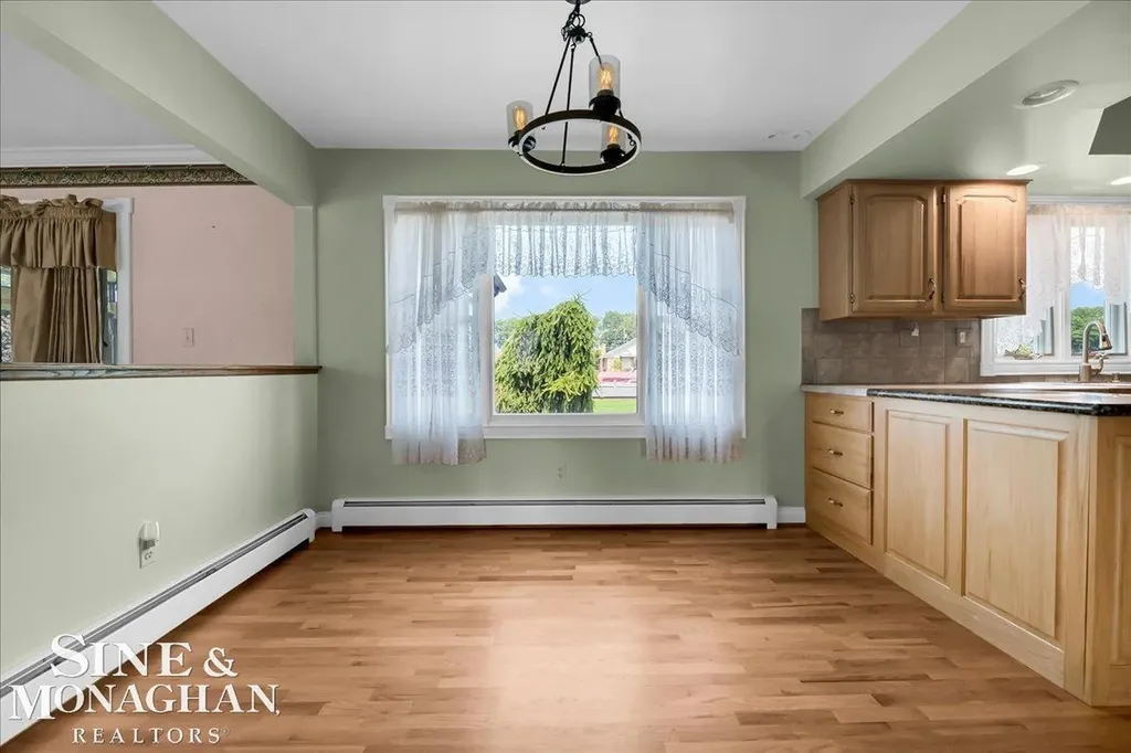 7252 Cardinal Road Clay Township MI 48001