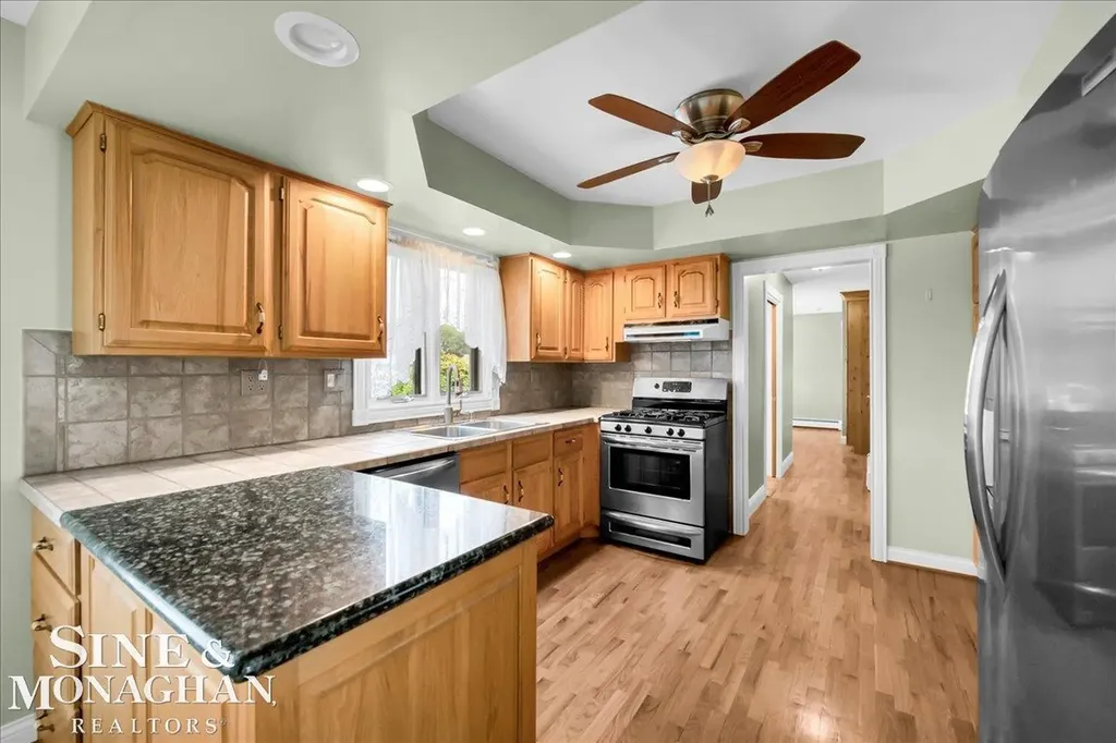 7252 Cardinal Road Clay Township MI 48001