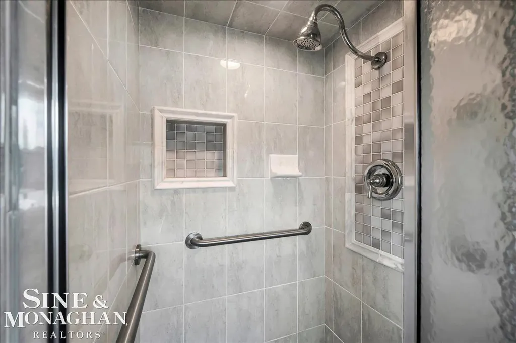 7252 Cardinal Road Clay Township MI 48001