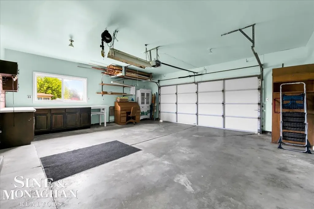 7252 Cardinal Road Clay Township MI 48001