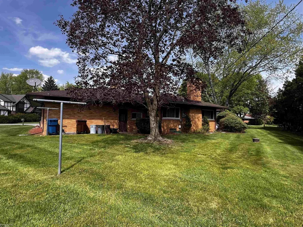 5156 Eastbrook Ct Court Shelby Charter Township MI 48316