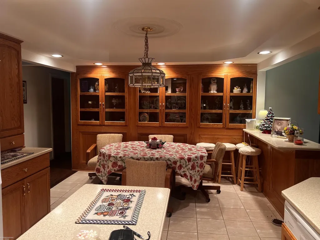 5156 Eastbrook Ct Court Shelby Charter Township MI 48316