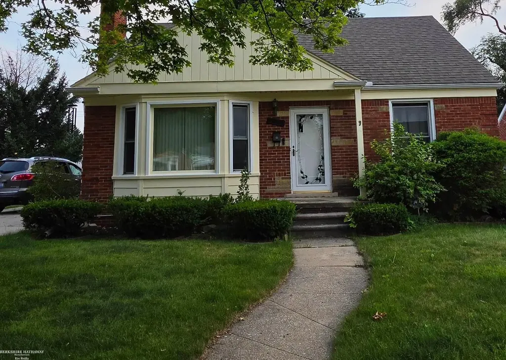 15757 Angelique Avenue Allen Park City MI 48101