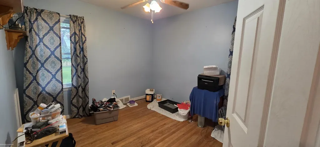 15757 Angelique Avenue Allen Park City MI 48101