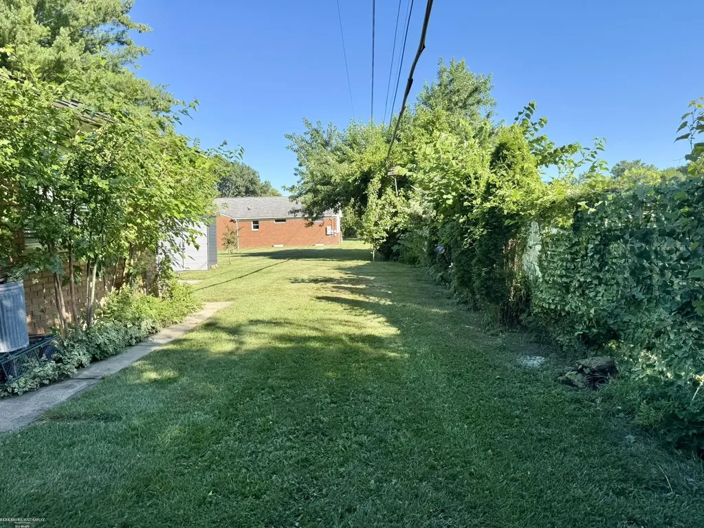 18908 Monica Drive Clinton Charter Township MI 48036