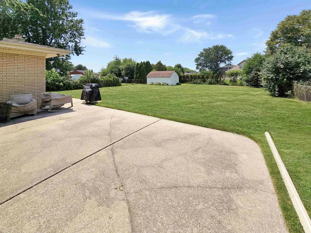 36203 La Marra Drive Sterling Heights City MI 48310