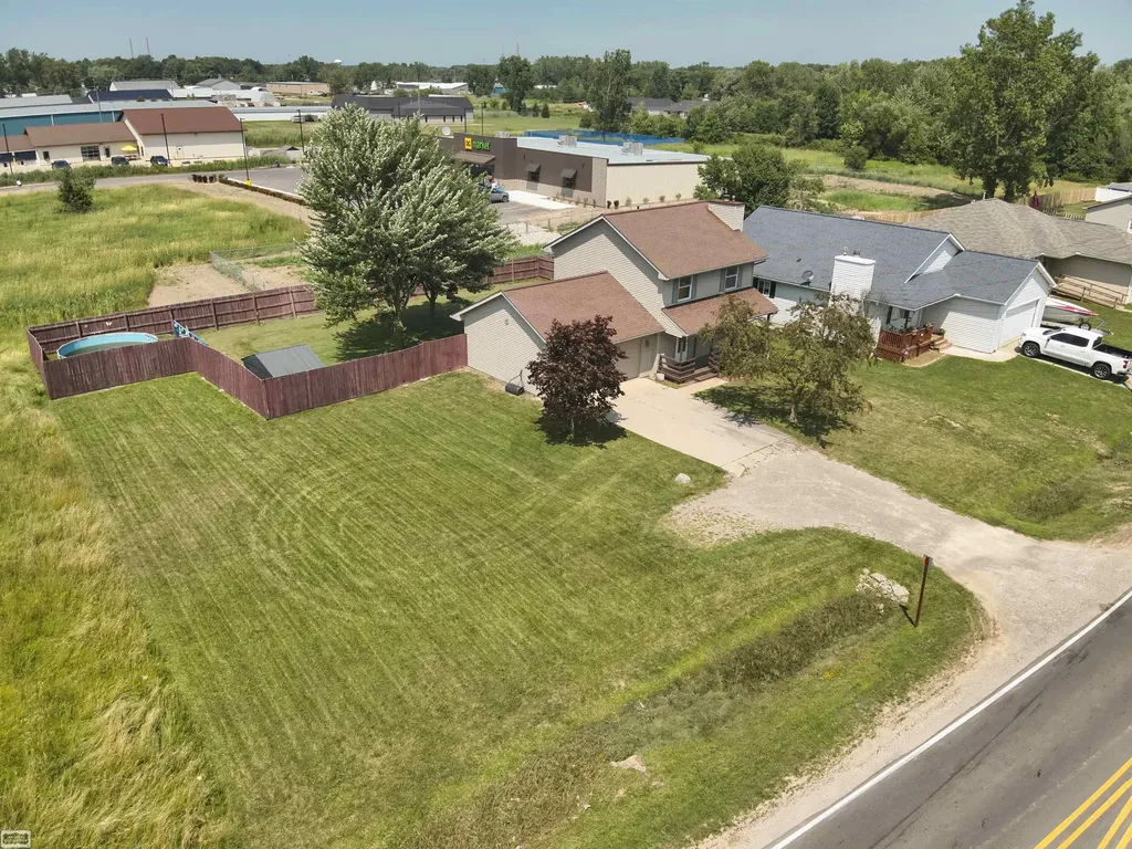 1220 West Boulevard Marine City City MI 48039