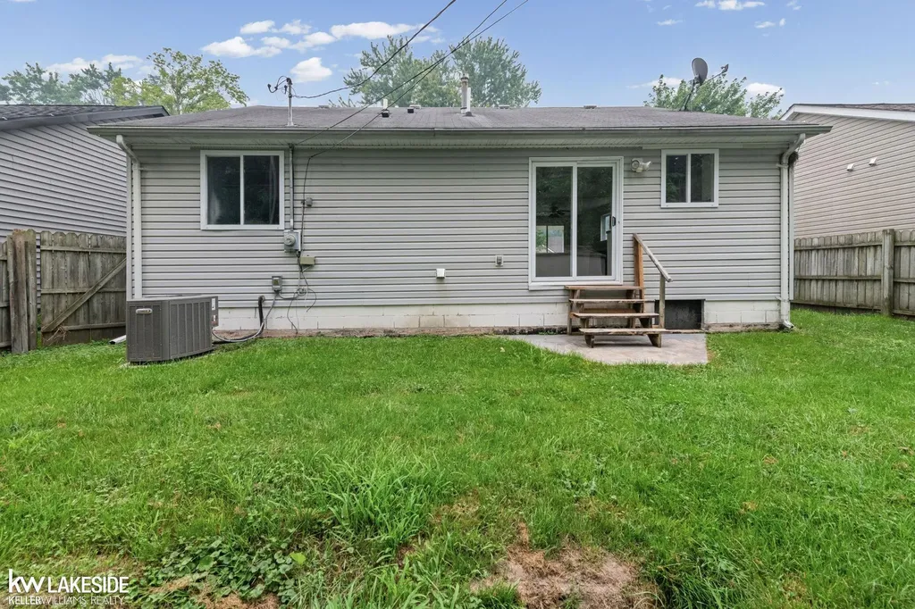 9314 Maple Road Clay Township MI 48001